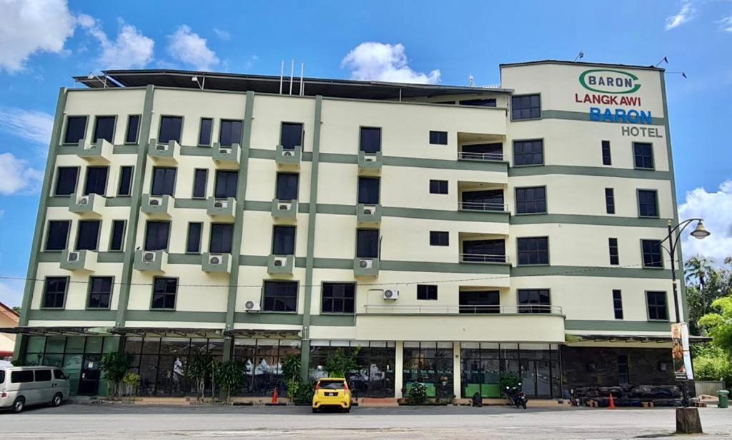 Langkawi Baron Hotel Kuah Exterior photo