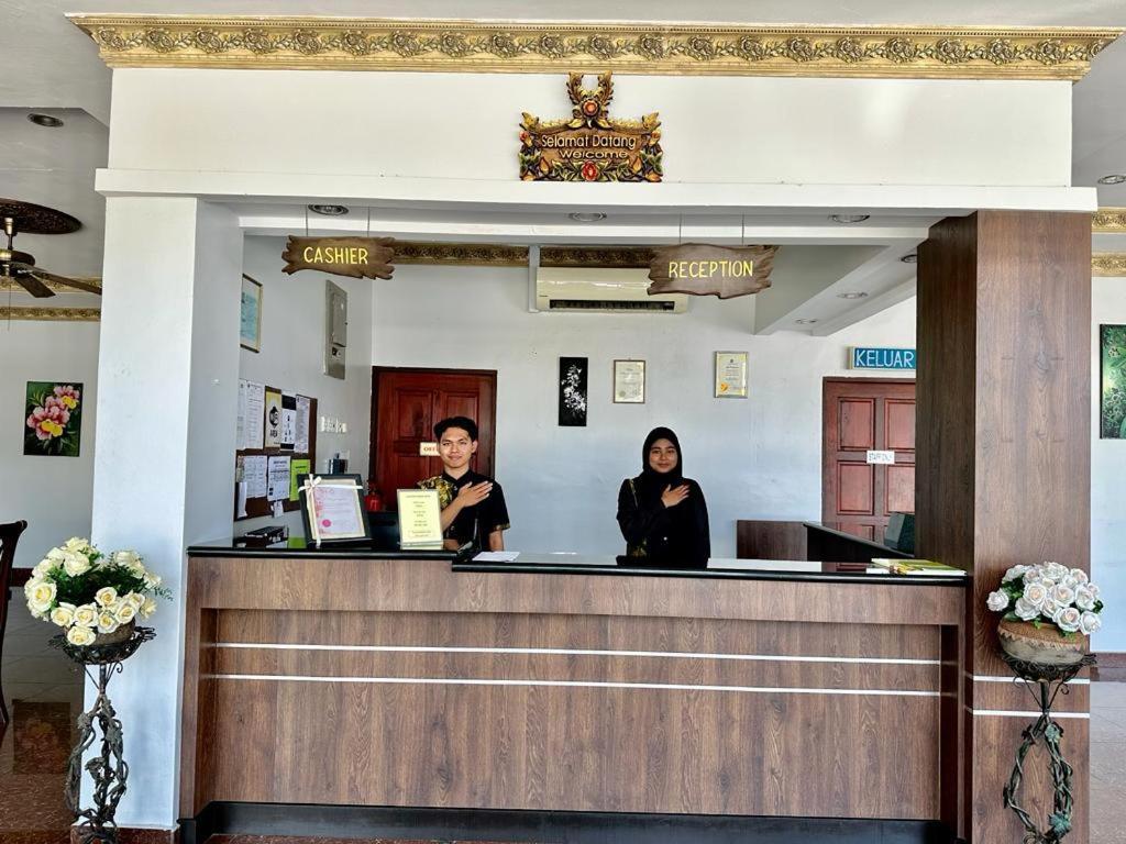 Langkawi Baron Hotel Kuah Exterior photo