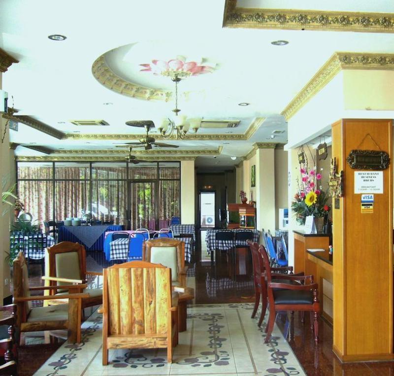 Langkawi Baron Hotel Kuah Exterior photo